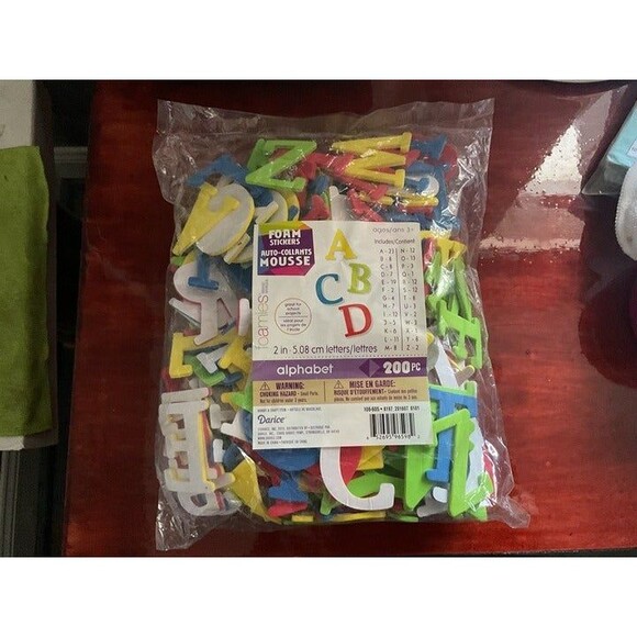 Darice foam stickers Alphabet 200piece - Picture 1 of 2